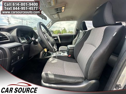 Used 2018 Toyota 4Runner SR5 AWD/4WD image 14