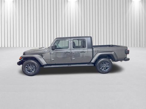 New 2026 Jeep Gladiator Sport AWD/4WD image 8