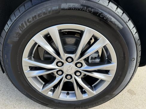 Certified 2023 Cadillac XT5 Premium Luxury image 34