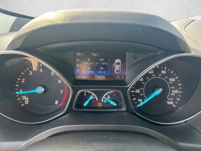 Used 2017 Ford Escape Titanium FWD image 11