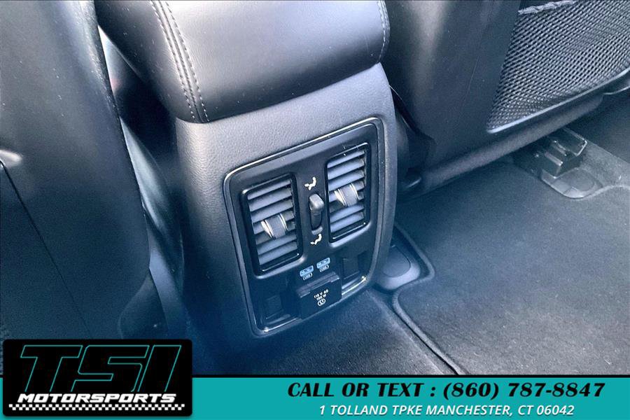 Used 2021 Jeep Grand Cherokee Limited AWD/4WD image 30