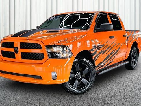 Used 2019 RAM 1500 Express w/ Ignition Orange Sport Package AWD/4WD image 3