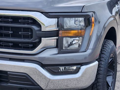 Used 2023 Ford F150 XLT image 5