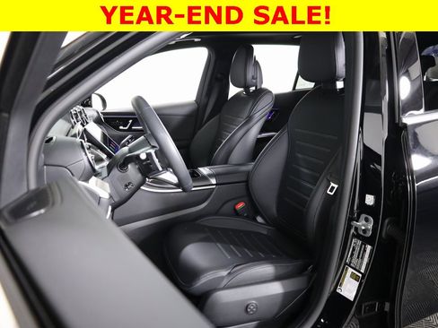Used 2025 Mercedes-Benz GLC 300 4MATIC image 25
