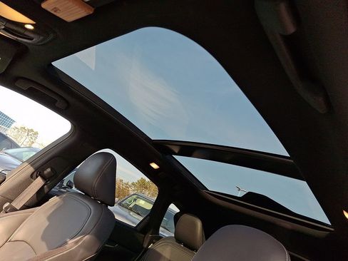 Used 2023 INFINITI QX50 Sport image 15