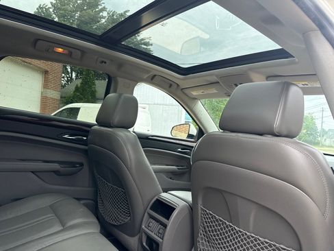 Used 2012 Cadillac SRX Luxury AWD/4WD image 14