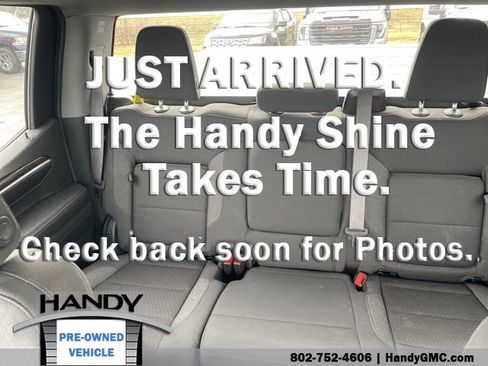 Used 2024 GMC Sierra 1500 Elevation image 12