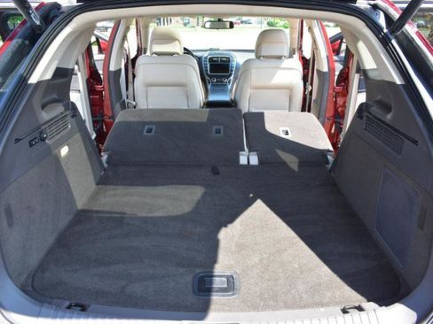 Used 2016 Lincoln MKX Reserve w/ Technology Package FWD image 12