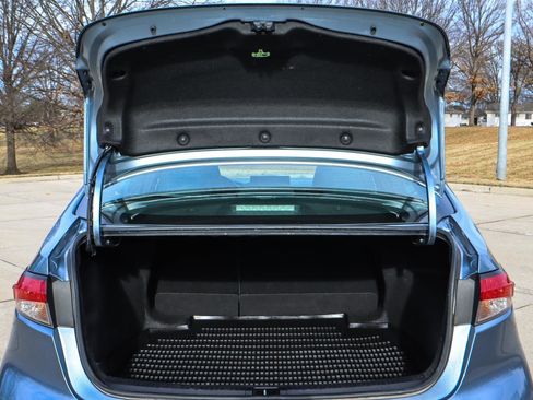 Used 2020 Toyota Corolla SE w/ SE Premium Package image 21