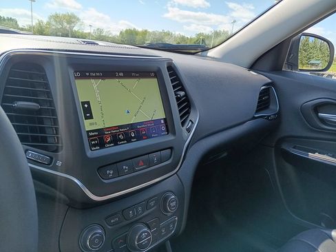 Used 2023 Jeep Cherokee Altitude Lux AWD/4WD image 15