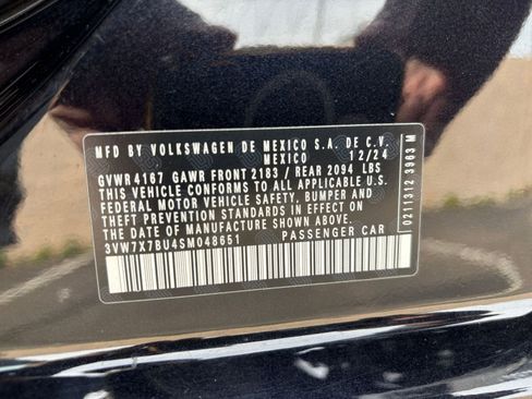 Used 2025 Volkswagen Jetta SE image 29