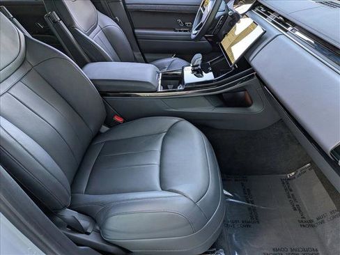 Used 2025 Land Rover Range Rover Sport Dynamic SE image 22