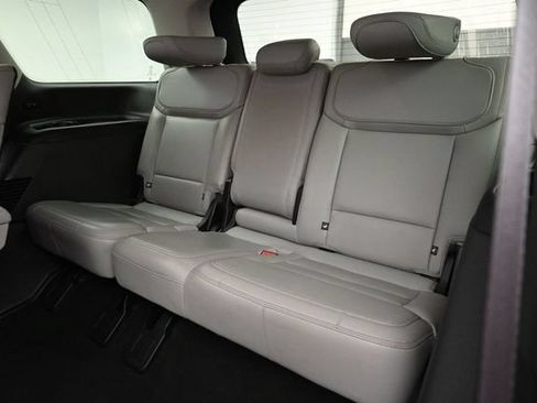 Used 2025 Ford Expedition Active AWD/4WD image 30