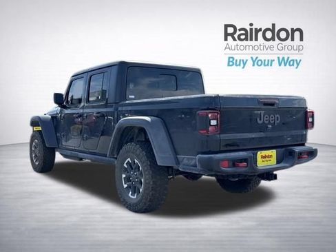 Used 2026 Jeep Gladiator Rubicon AWD/4WD image 5