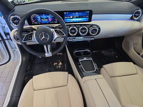 Certified 2026 Mercedes-Benz CLA 250 image 17