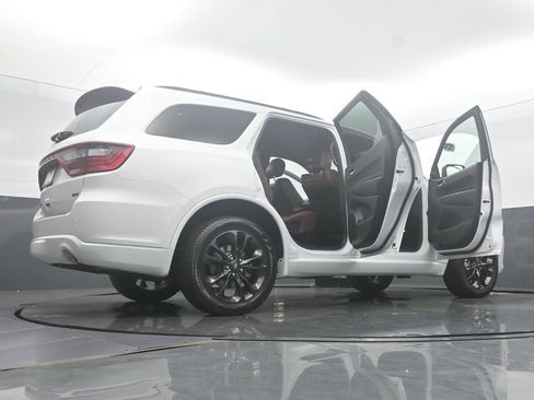 Used 2024 Dodge Durango GT AWD/4WD image 31