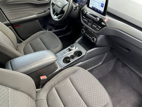 Used 2024 Ford Escape Active image 16