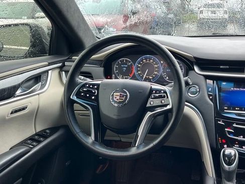 Used 2014 Cadillac XTS Platinum image 16