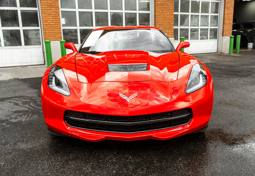 Used 2019 Chevrolet Corvette Stingray Coupe w/ 1LT RWD image 30