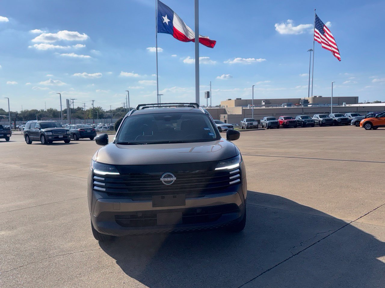 Used 2026 Nissan Kicks SV w/ Cold Weather Package FWD image 6