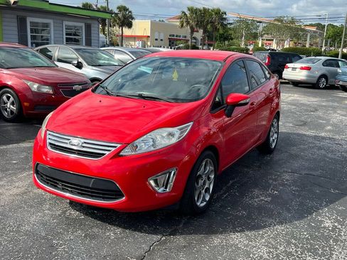 Used 2012 Ford Fiesta SEL image 8