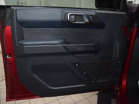 Used 2025 Ford Bronco Heritage Edition AWD/4WD image 42