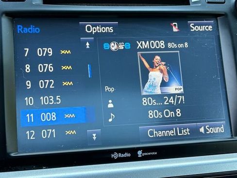 Used 2014 Toyota Highlander XLE image 18