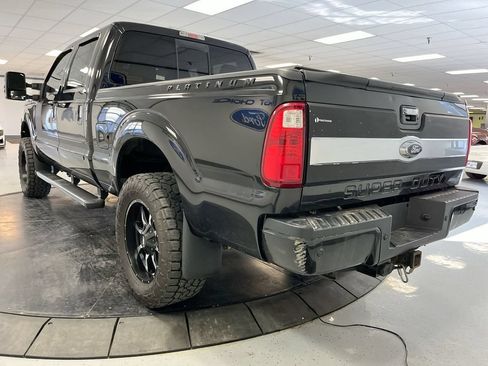 Used 2015 Ford F250 Platinum AWD/4WD image 6