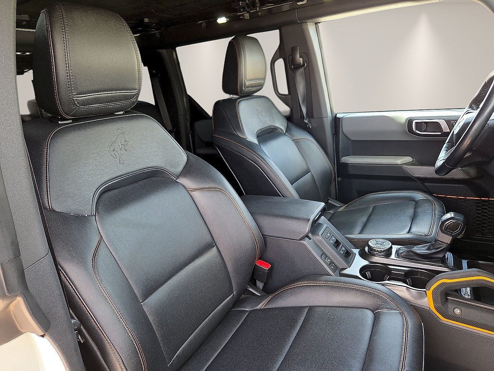 Certified 2023 Ford Bronco Badlands w/ Sasquatch Package AWD/4WD image 9