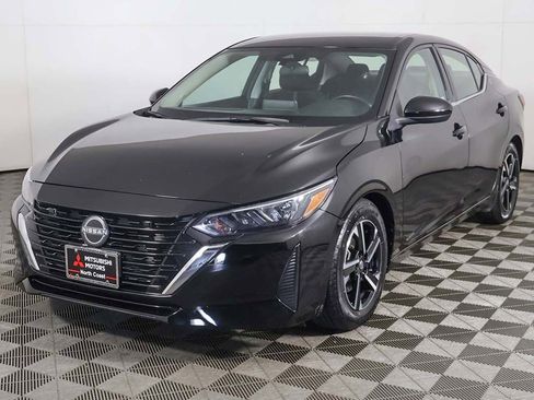 Used 2024 Nissan Sentra SV FWD image 6