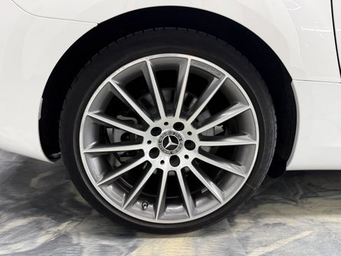 Used 2020 Mercedes-Benz SLC 300 image 22