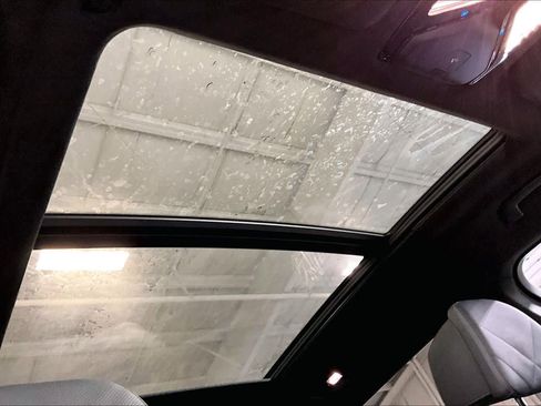 Used 2023 BMW X7 xDrive40i w/ M Sport Package image 14