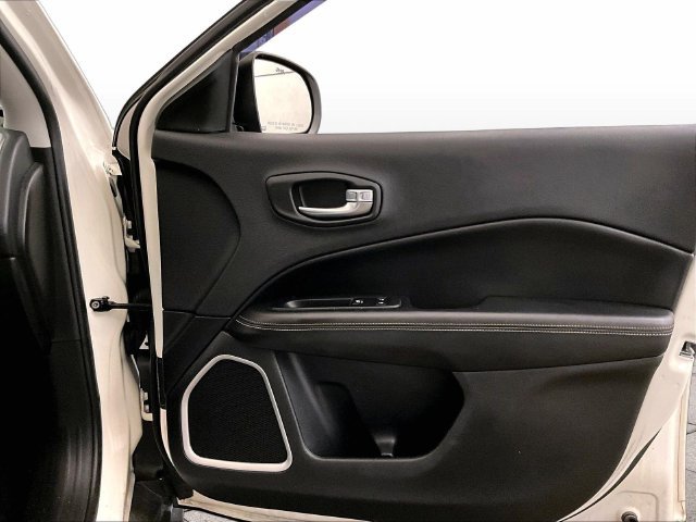 Used 2019 Jeep Compass Sport w/ Cold Weather Group AWD/4WD image 24