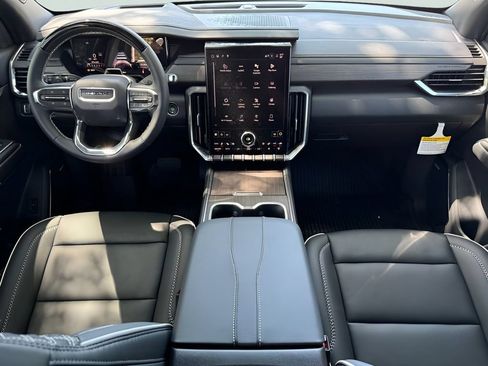 New 2026 GMC Acadia Denali FWD image 18