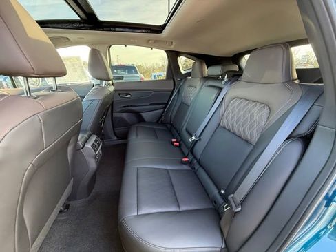 New 2026 Nissan Murano Platinum w/ Cargo Package AWD/4WD image 15