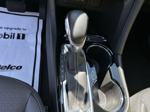 Used 2023 Buick Encore GX Preferred FWD image 27