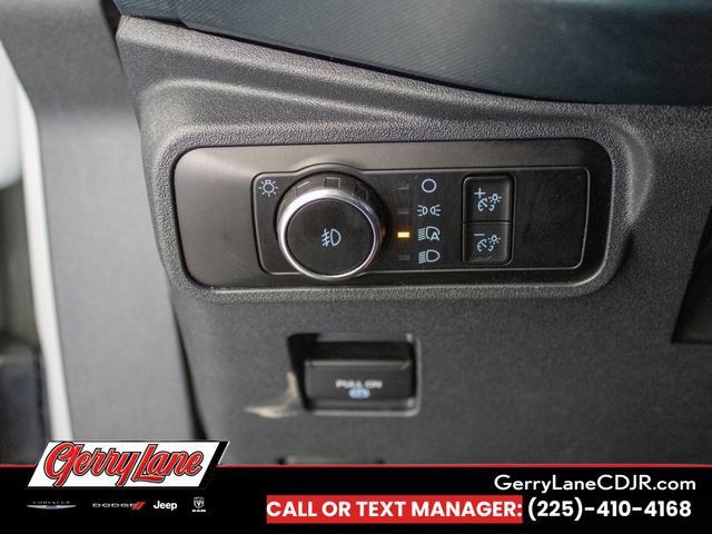 Used 2022 Ford Bronco Outer Banks AWD/4WD image 8