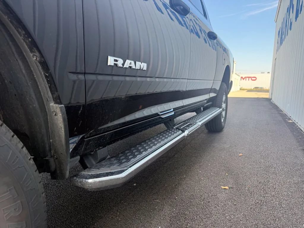 Used 2026 RAM 2500 Big Horn AWD/4WD image 5
