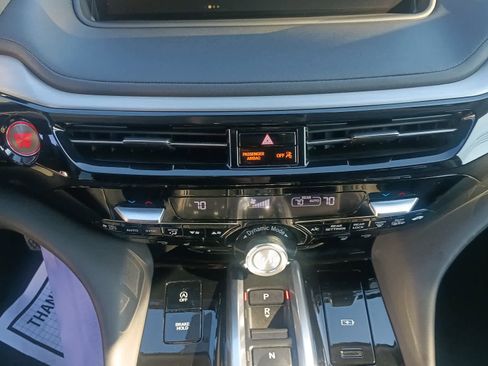Used 2023 Acura MDX SH-AWD w/ Technology Package image 14
