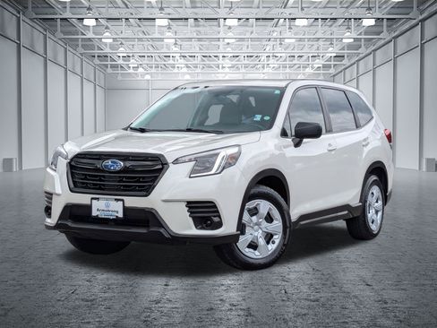 Used 2022 Subaru Forester Limited AWD/4WD image 1