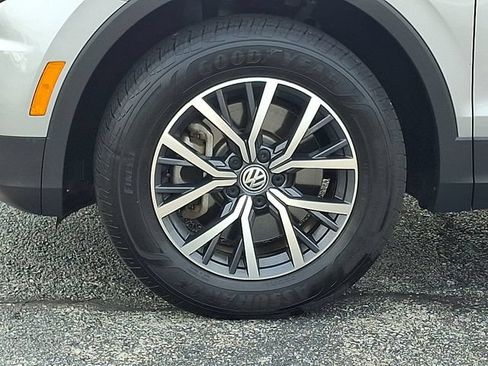 Used 2021 Volkswagen Tiguan S AWD/4WD image 8