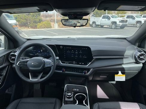 New 2026 Chevrolet Equinox LT w/ Convenience Package II image 22