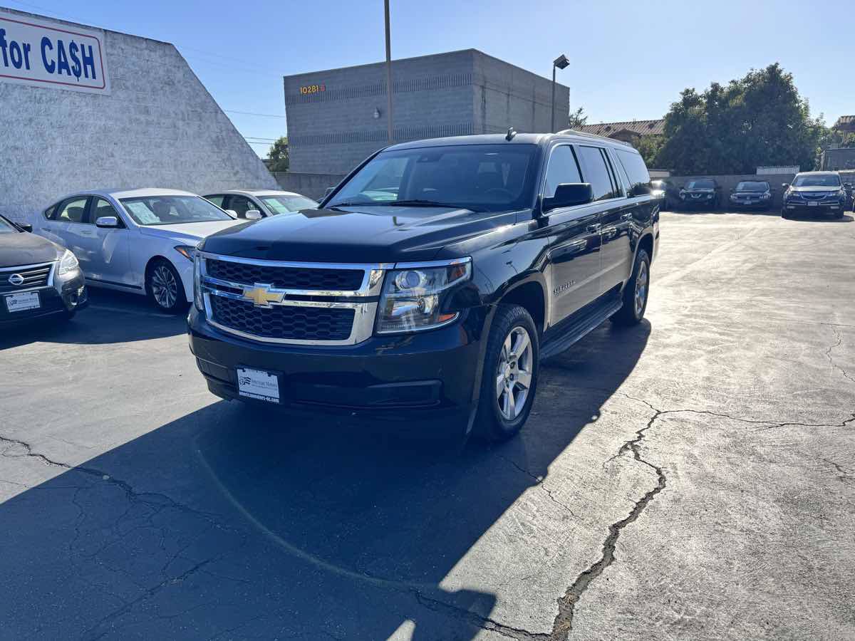 Used 2015 Chevrolet Suburban LT AWD/4WD image 12