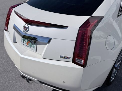 Used 2012 Cadillac CTS V w/ Wood Trim Package image 27