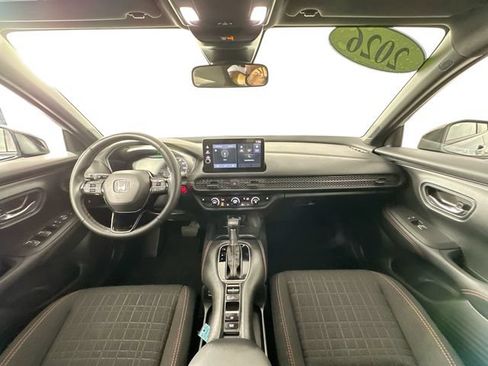 Used 2026 Honda HR-V Sport image 3