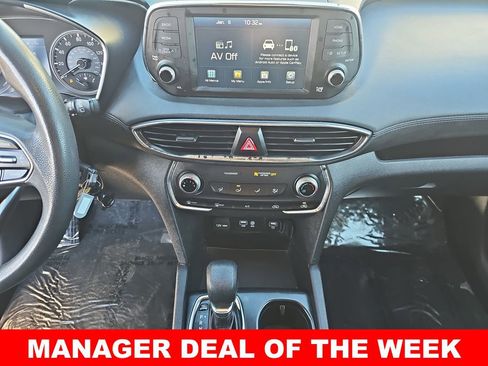 Used 2020 Hyundai Santa Fe SE image 19
