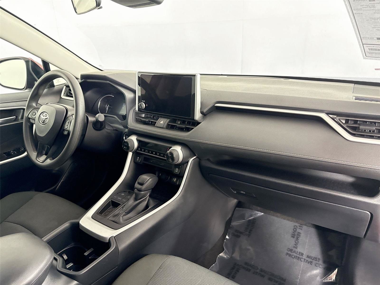 Certified 2025 Toyota RAV4 XLE FWD image 52