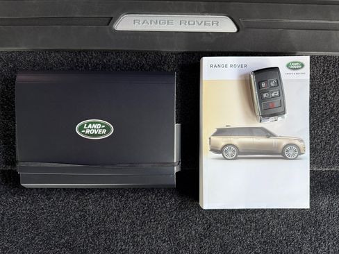 Used 2023 Land Rover Range Rover Long Wheelbase Autobiography AWD/4WD image 36