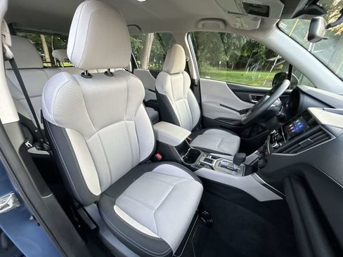 Certified 2023 Subaru Forester AWD/4WD image 24