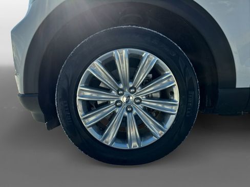 Used 2021 Ford Explorer Limited w/ Hybrid Equipment Group 310A image 16